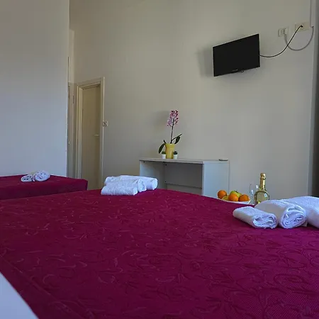Hotel Ornella 3*